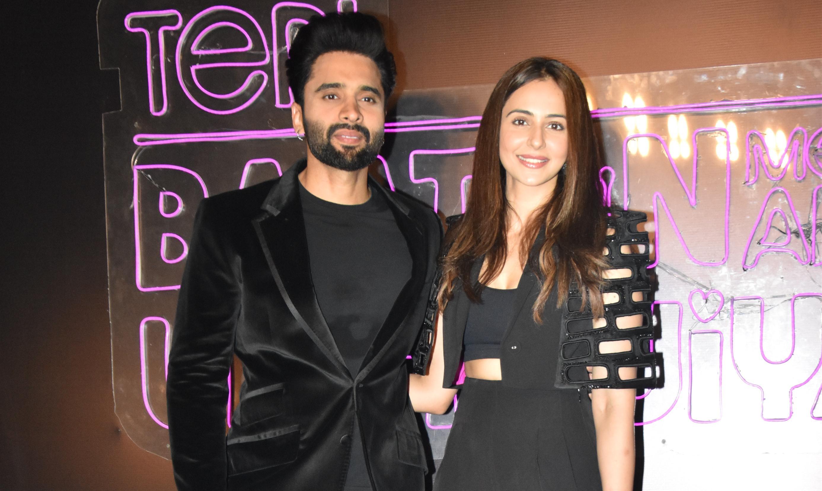 Newlyweds Jackky Bhagnani and Rakul Preet Singh twinned in black as the attended the success bash. 